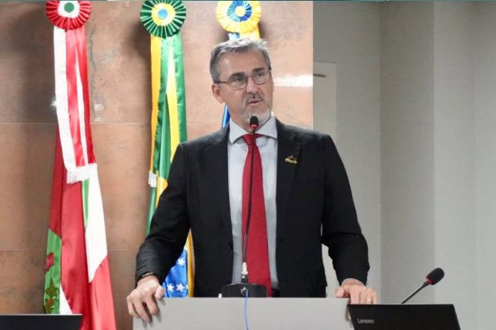 Novo Projeto - 2026-10-14T182355.140