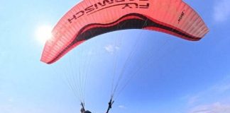 Voo de parapente na Praia Vermelha exige atenção e reforça alerta sobre segurança