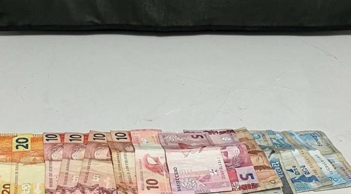 Tele-entrega de drogas termina com homem preso em flagrante em Penha