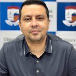 Após 20 anos, vereador Adriano Tibeco anuncia saída do PSDB e mira eleições de 2028